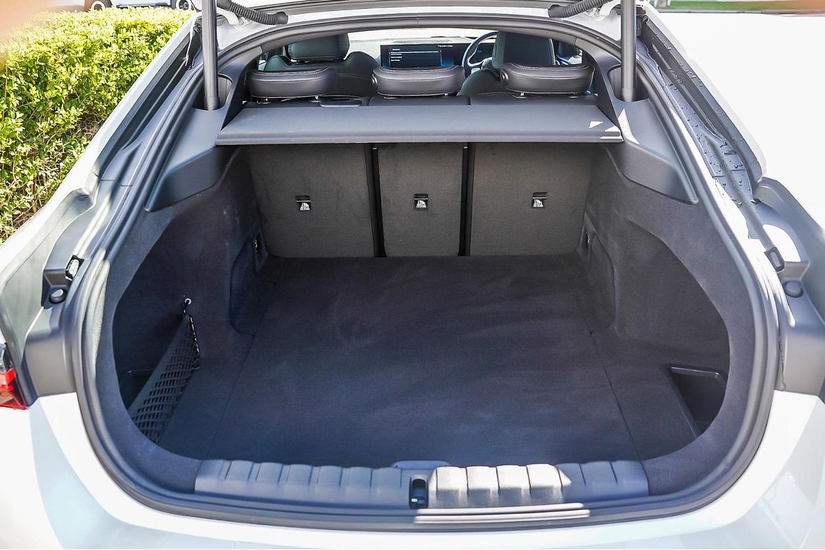 2023 BMW i4 eDrive35 G26