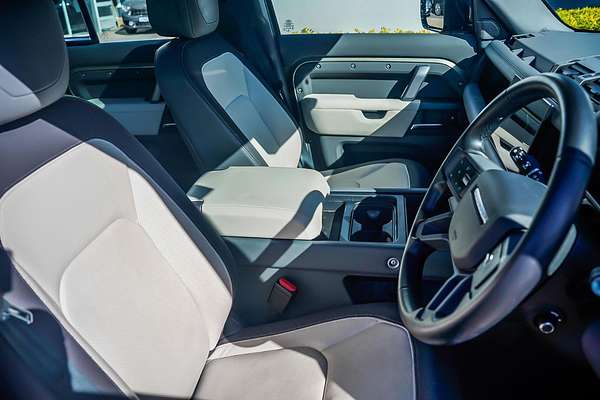 2023 Land Rover Defender 110 D300 X-Dynamic HSE L663