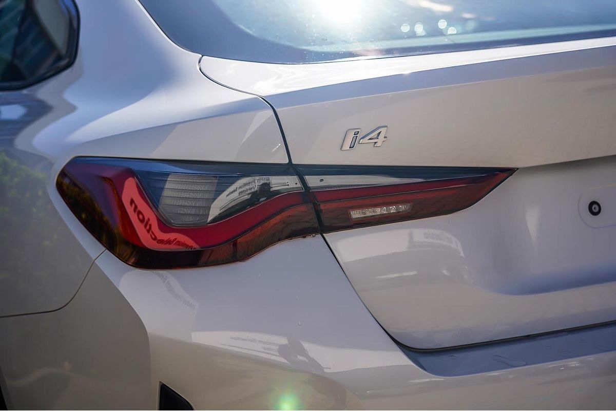 2023 BMW i4 eDrive35 G26