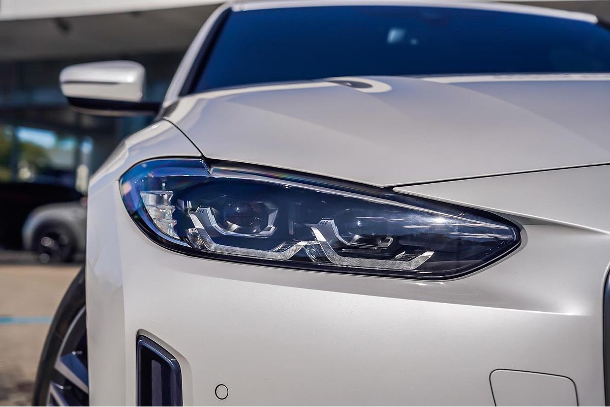 2024 BMW i4 eDrive35 G26