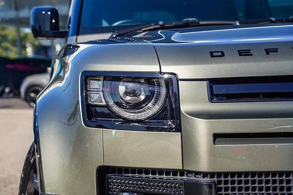 2023 Land Rover Defender 110 D300 X-Dynamic HSE L663
