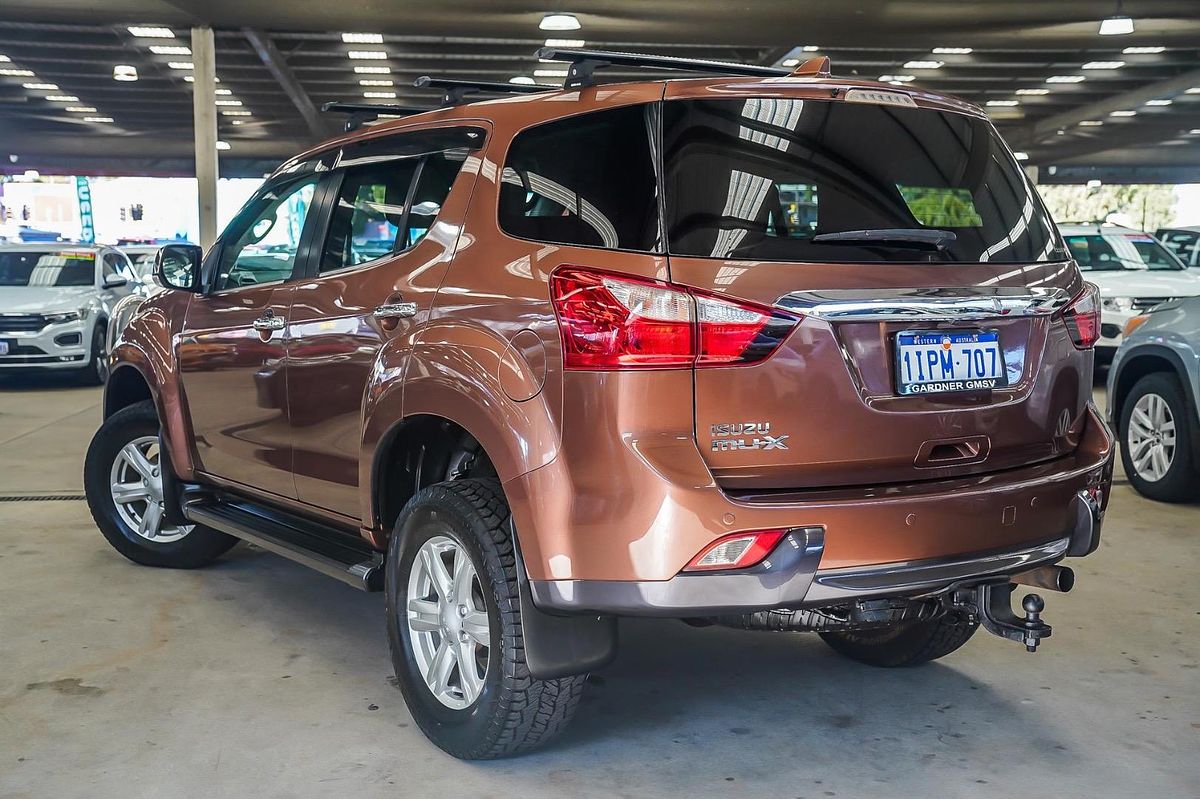 2016 Isuzu MU-X LS-M