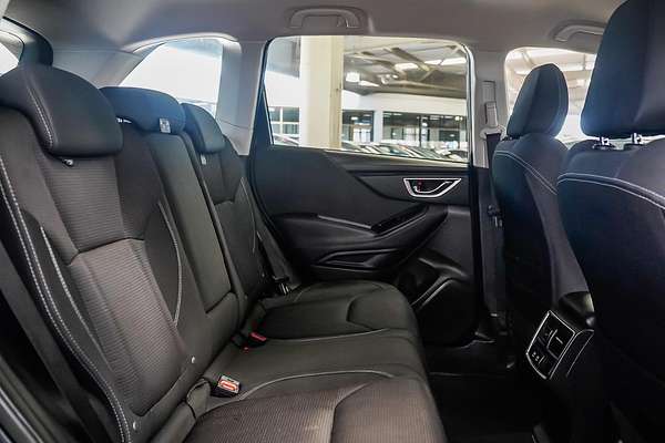 2020 Subaru Forester 2.5i S5