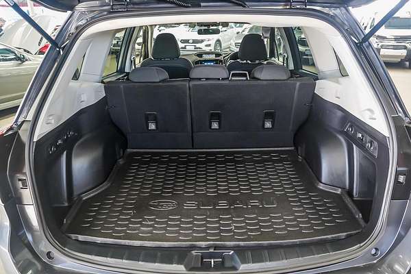 2020 Subaru Forester 2.5i S5
