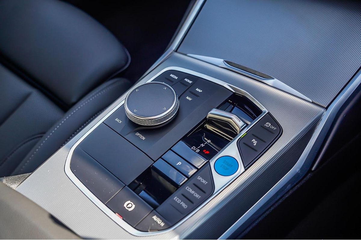 2024 BMW i4 eDrive35 G26