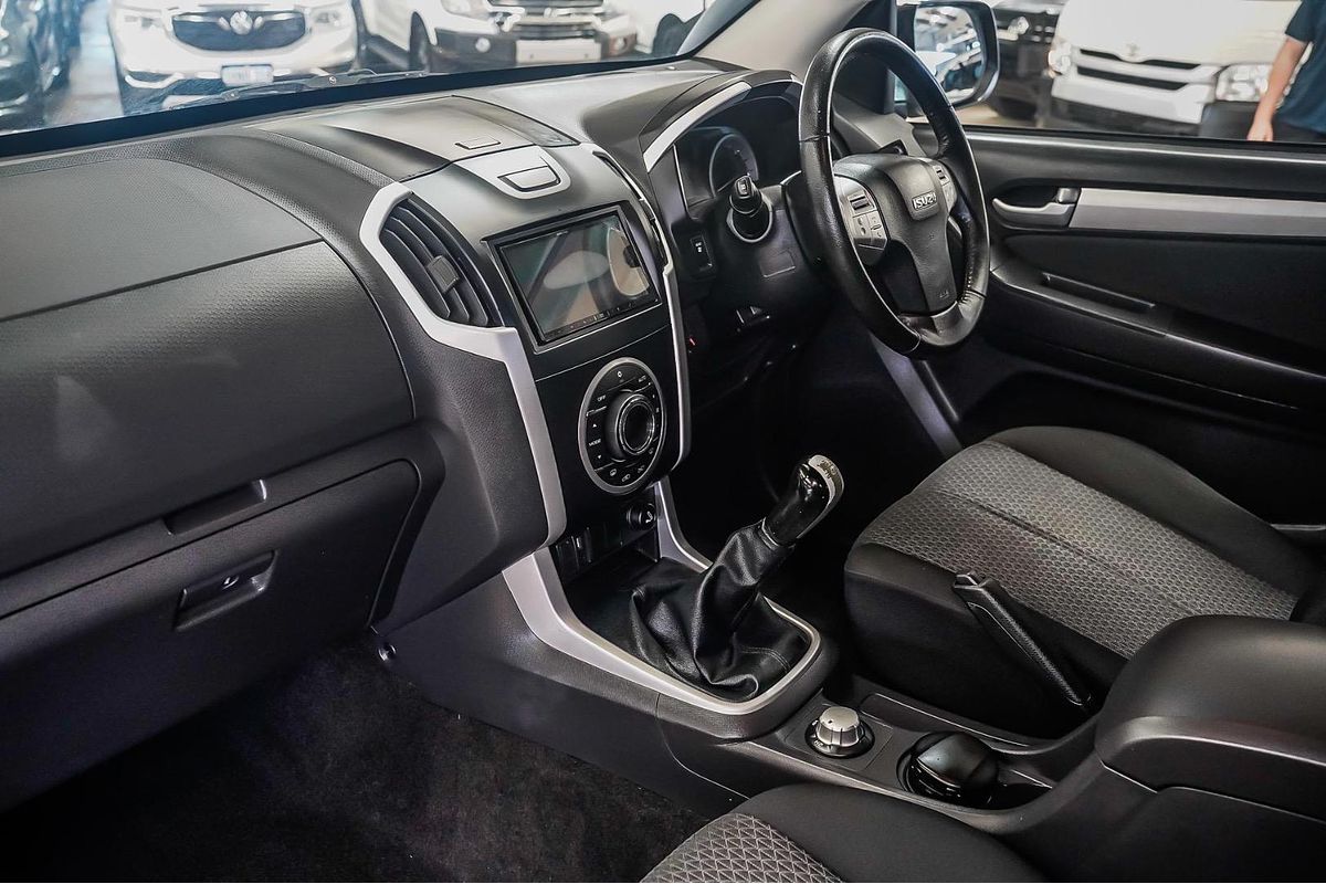 2016 Isuzu MU-X LS-M