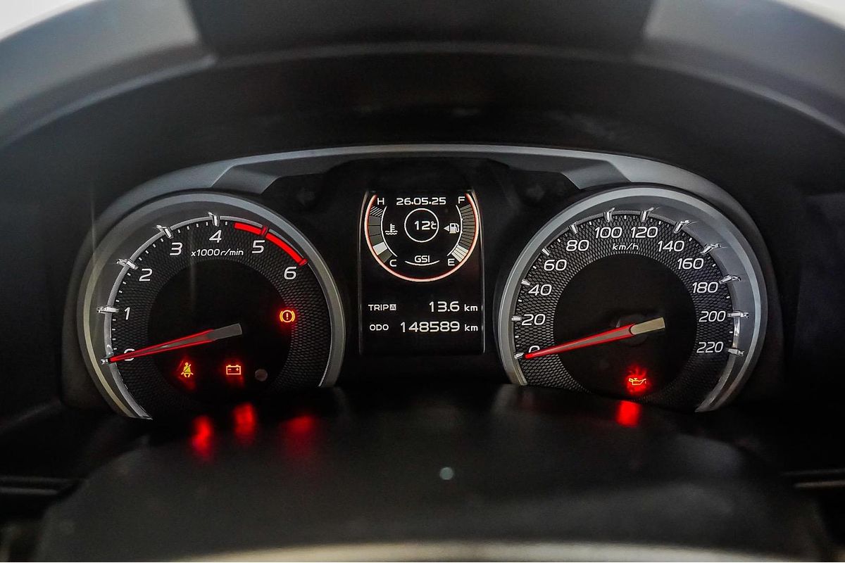2016 Isuzu MU-X LS-M