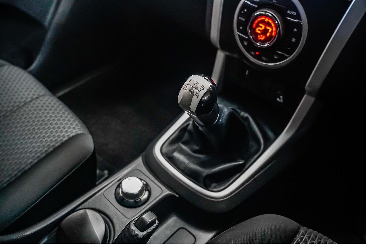 2016 Isuzu MU-X LS-M