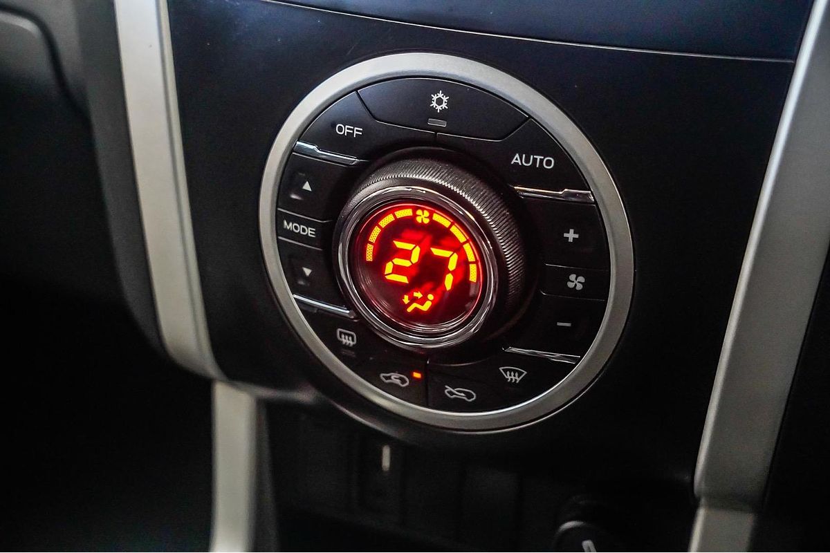 2016 Isuzu MU-X LS-M