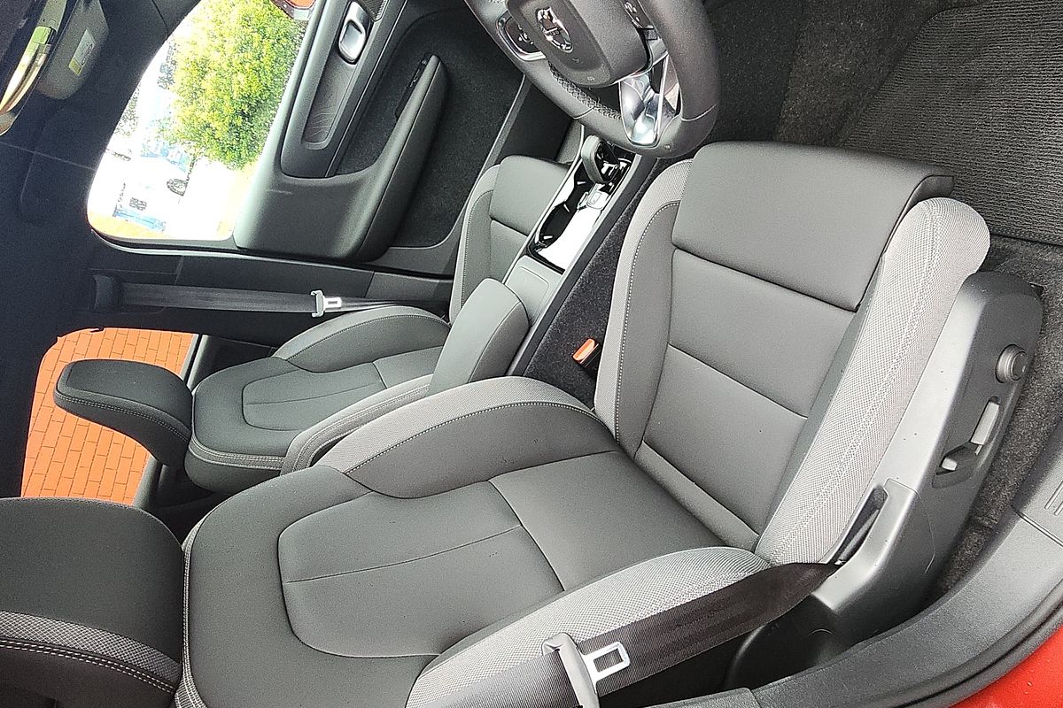 2023 Volvo C40 Recharge Twin