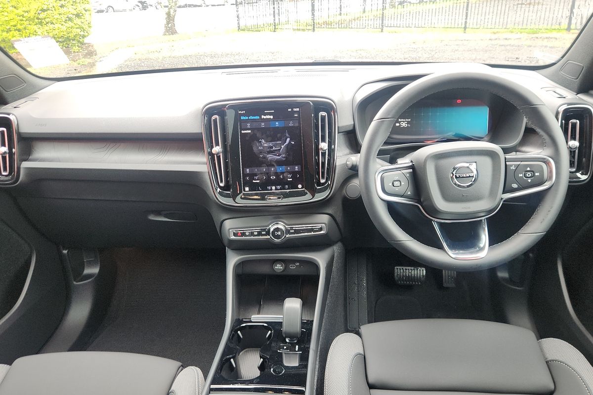 2023 Volvo C40 Recharge Twin