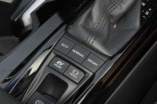 2024 Toyota Camry Ascent AXVH80R