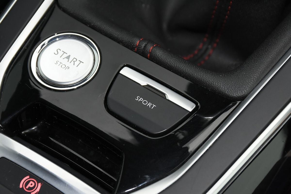 2015 Peugeot 308 GTi 250 T9