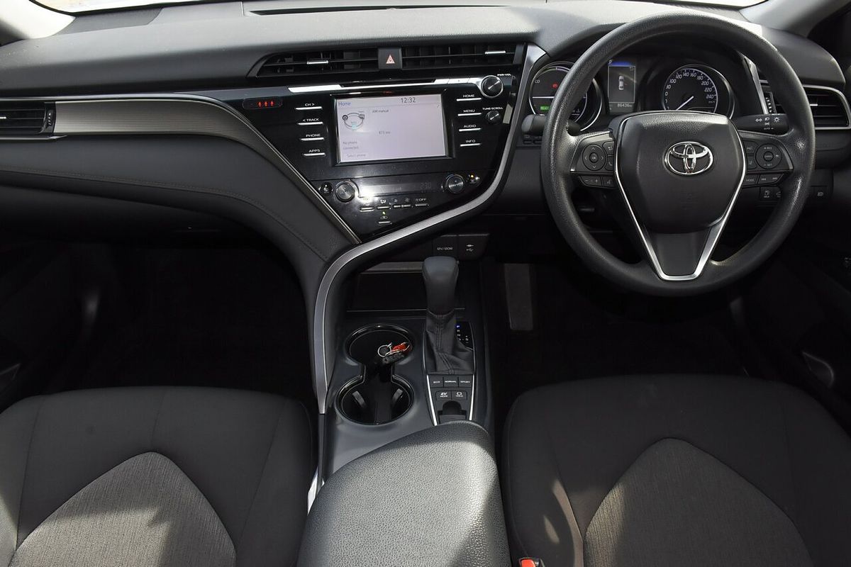 2019 Toyota Camry Ascent AXVH71R