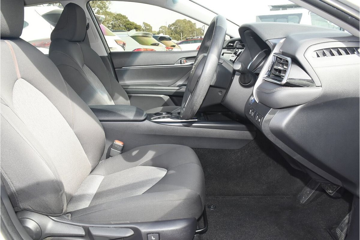 2019 Toyota Camry Ascent AXVH71R