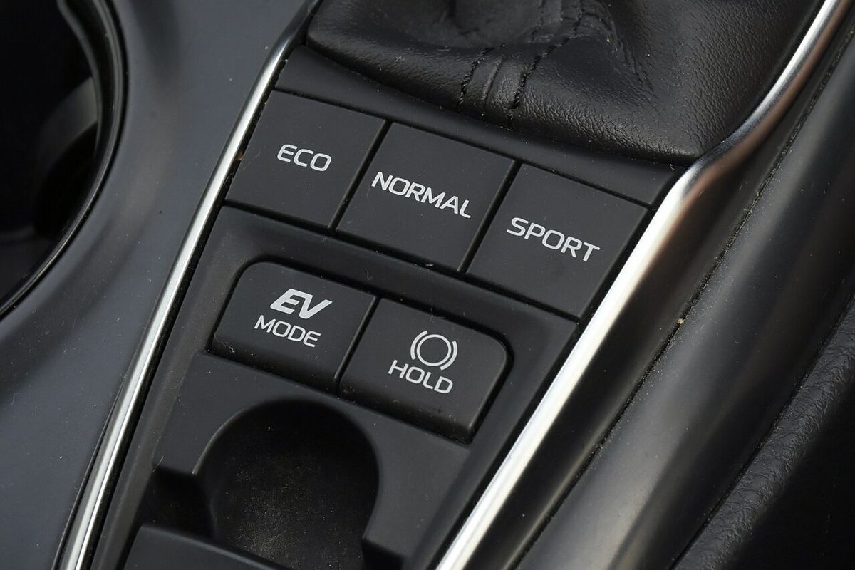 2019 Toyota Camry Ascent AXVH71R