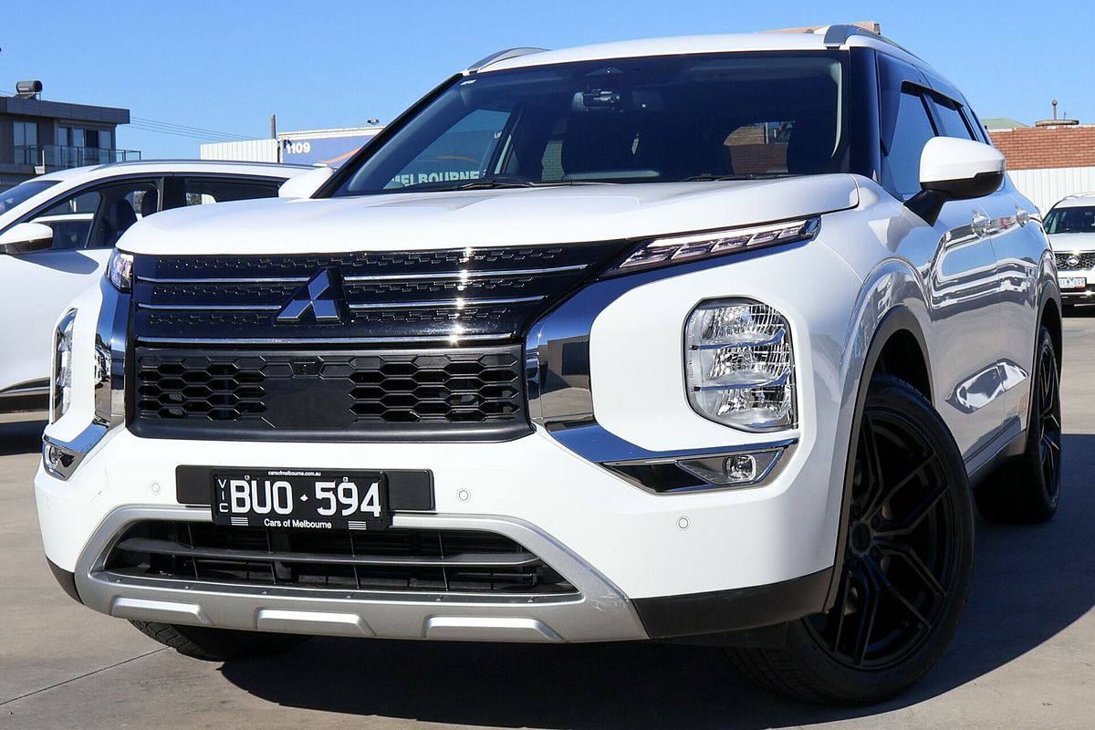2022 Mitsubishi Outlander LS ZM