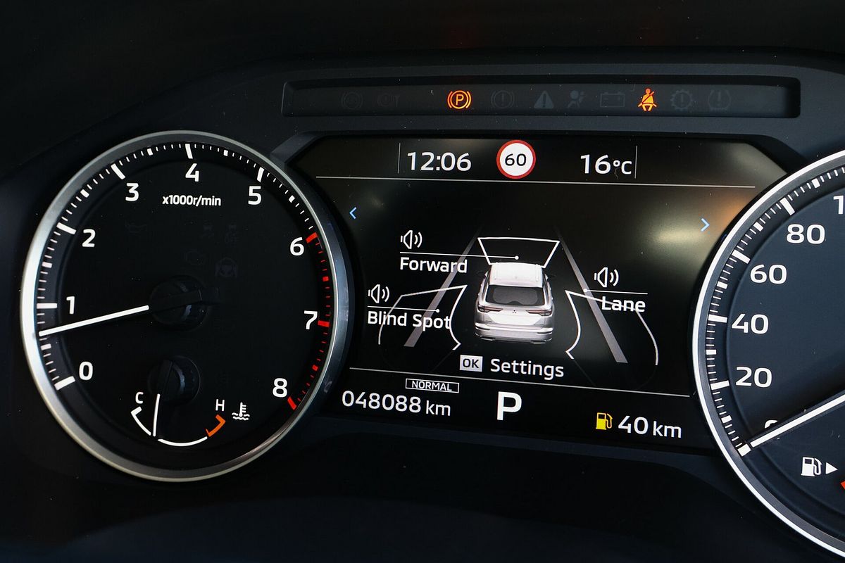 2022 Mitsubishi Outlander LS ZM
