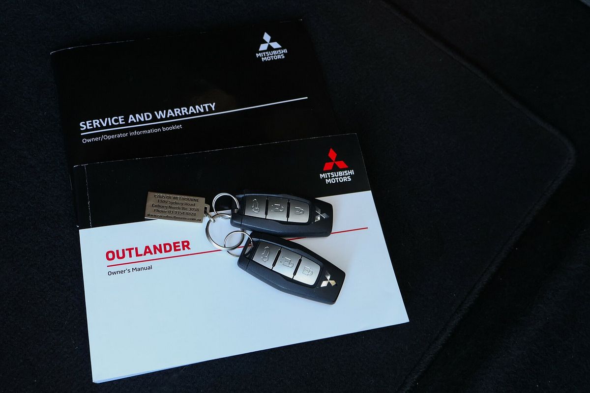2022 Mitsubishi Outlander LS ZM