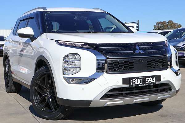 2022 Mitsubishi Outlander LS ZM