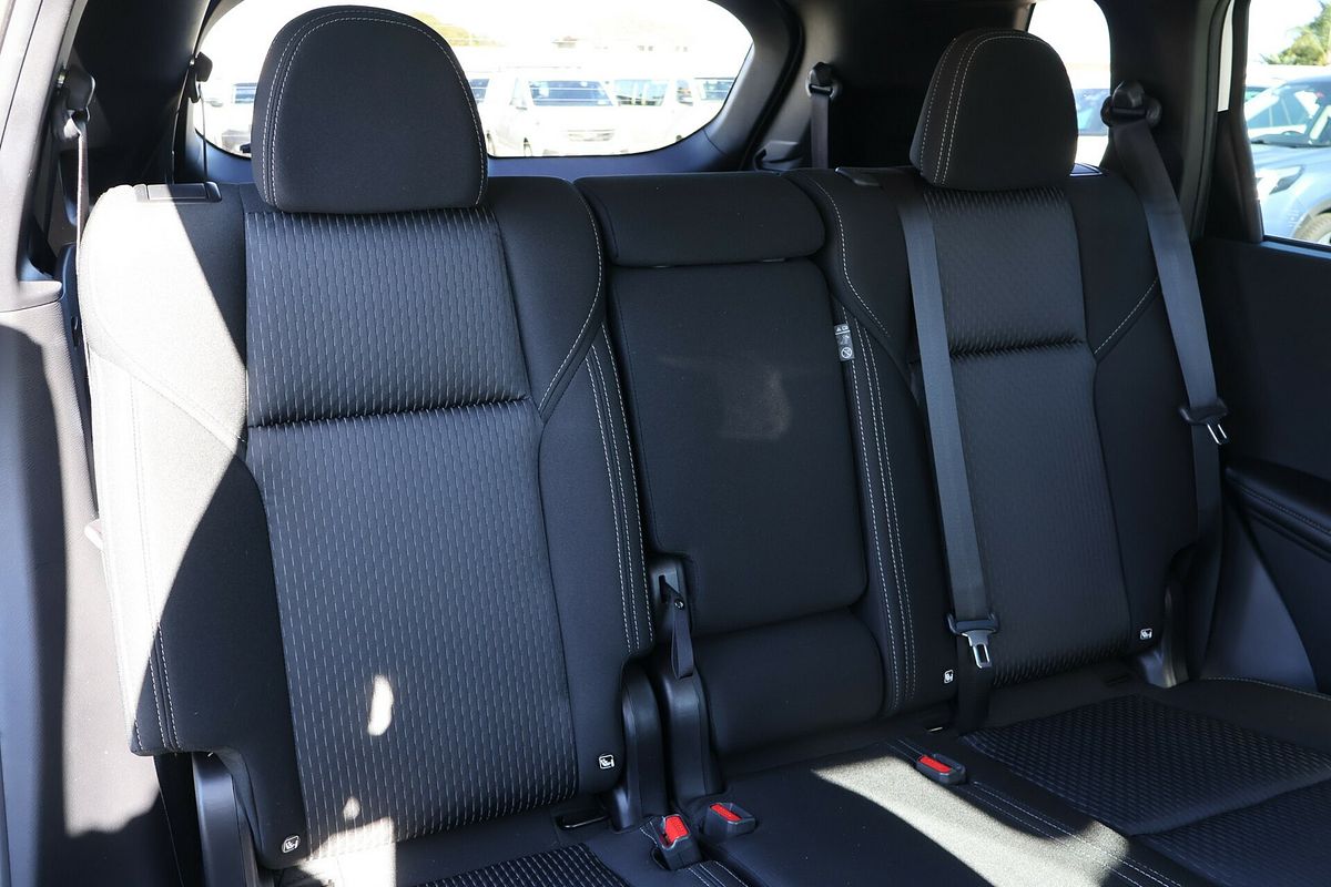 2022 Mitsubishi Outlander LS ZM
