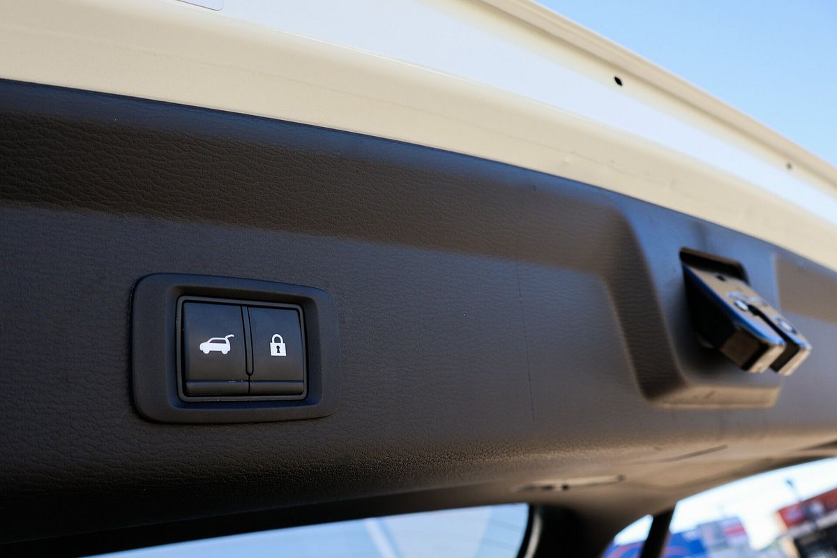 2022 Mitsubishi Outlander LS ZM