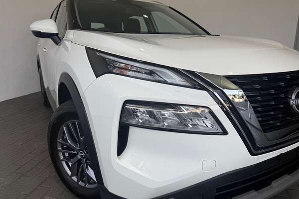 2023 Nissan X-TRAIL ST T33
