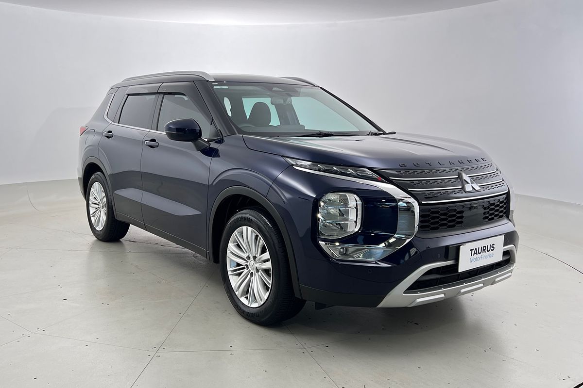 2022 Mitsubishi Outlander LS ZM
