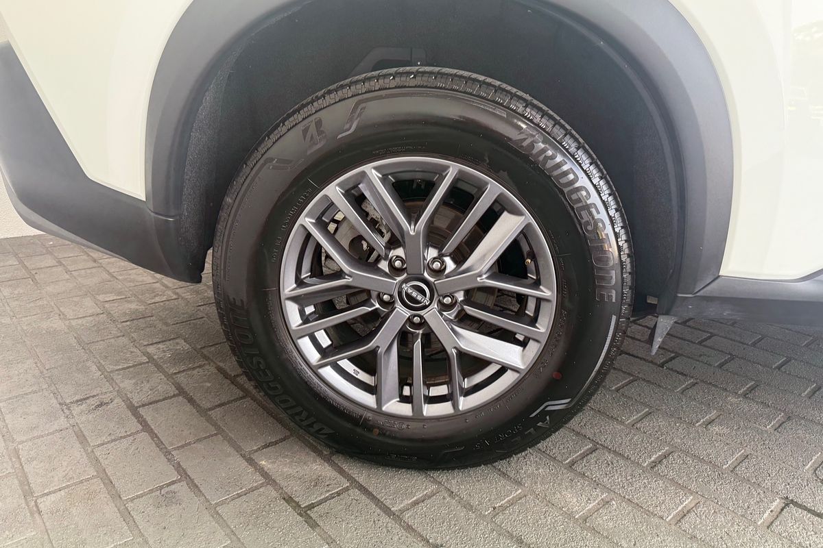 2023 Nissan X-TRAIL ST T33
