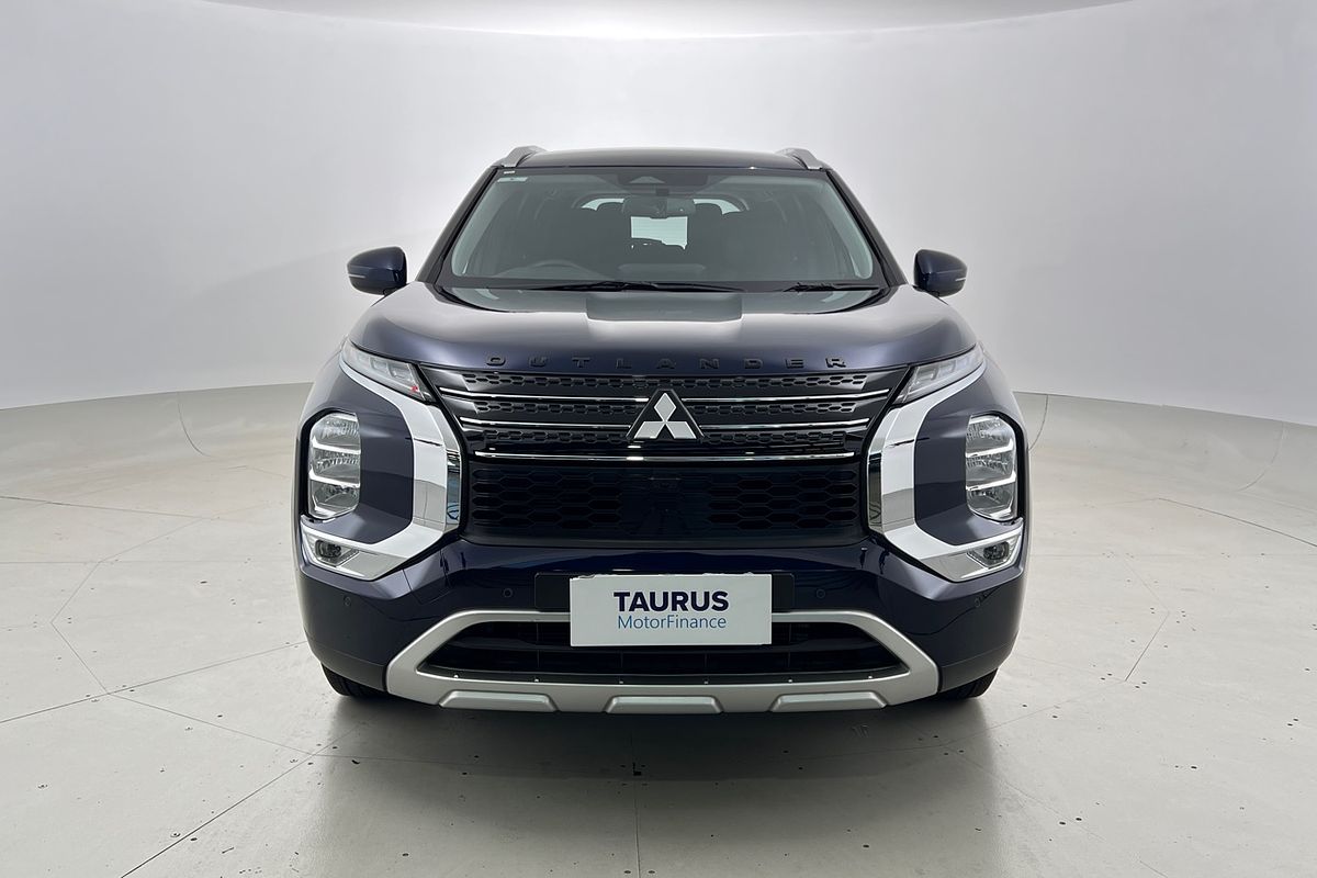 2022 Mitsubishi Outlander LS ZM