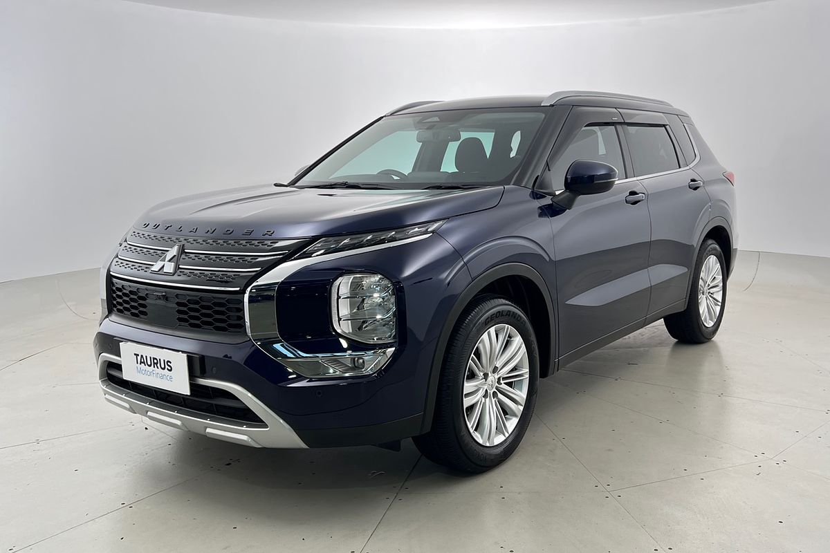2022 Mitsubishi Outlander LS ZM