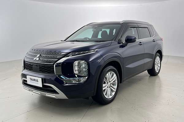 2022 Mitsubishi Outlander LS ZM