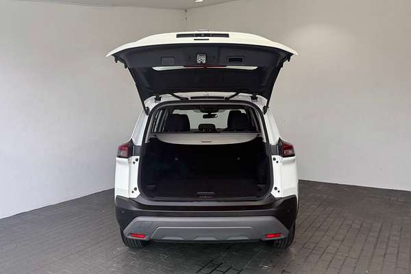 2023 Nissan X-TRAIL ST T33