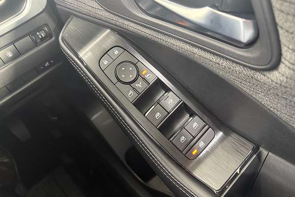 2023 Nissan X-TRAIL ST T33