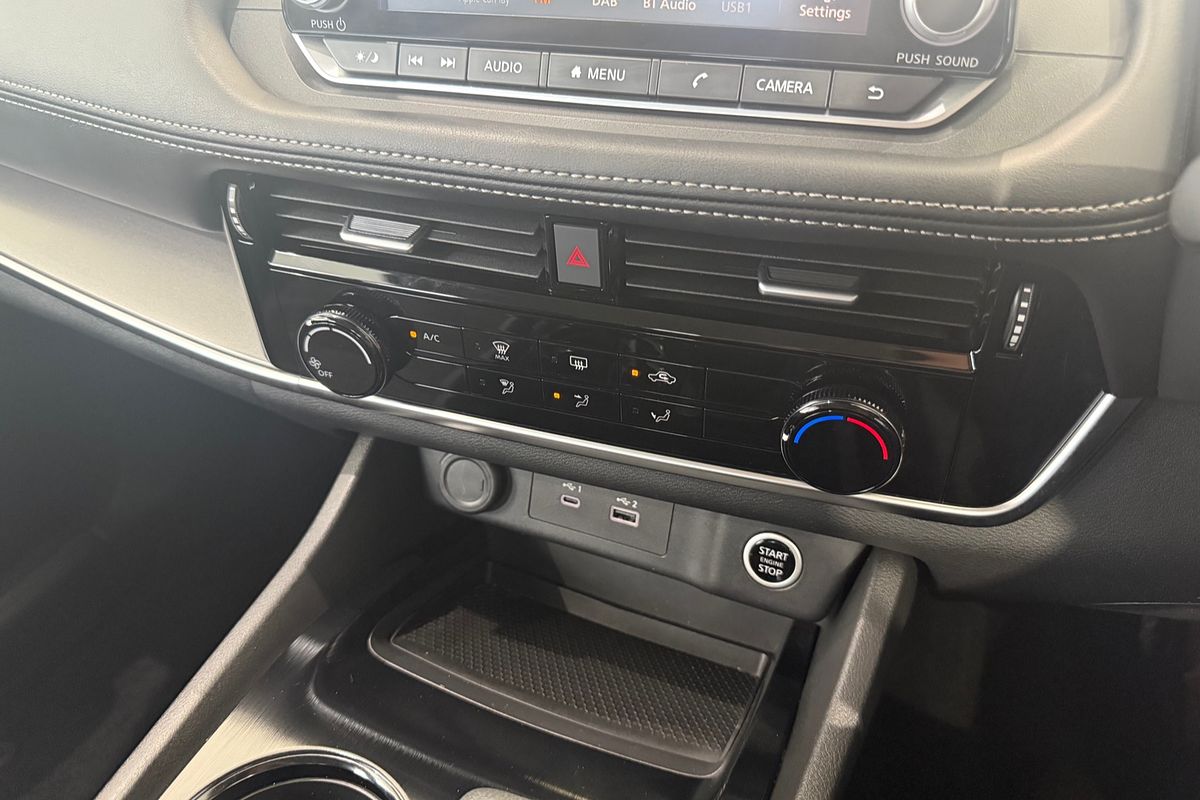 2023 Nissan X-TRAIL ST T33