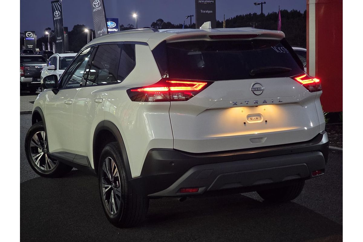 2024 Nissan X-TRAIL ST-L T33