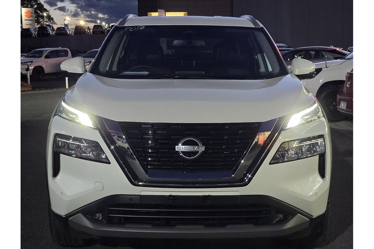 2024 Nissan X-TRAIL ST-L T33