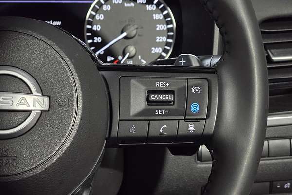 2024 Nissan X-TRAIL ST-L T33