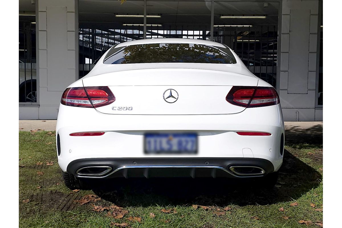 2019 Mercedes-Benz C-Class C200 C205