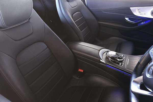 2019 Mercedes-Benz C-Class C200 C205