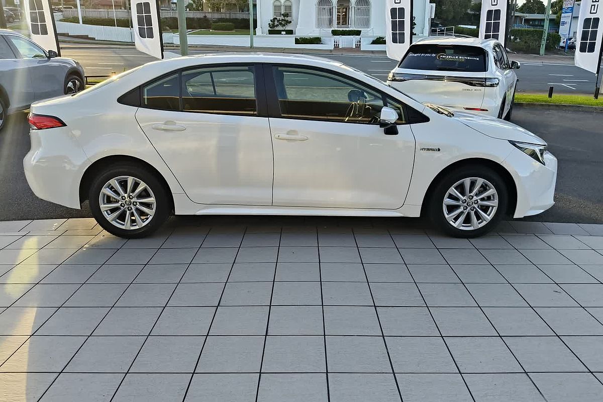 2023 Toyota Corolla SX Hybrid ZWE219R