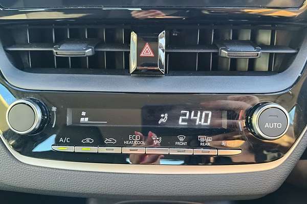 2023 Toyota Corolla SX Hybrid ZWE219R