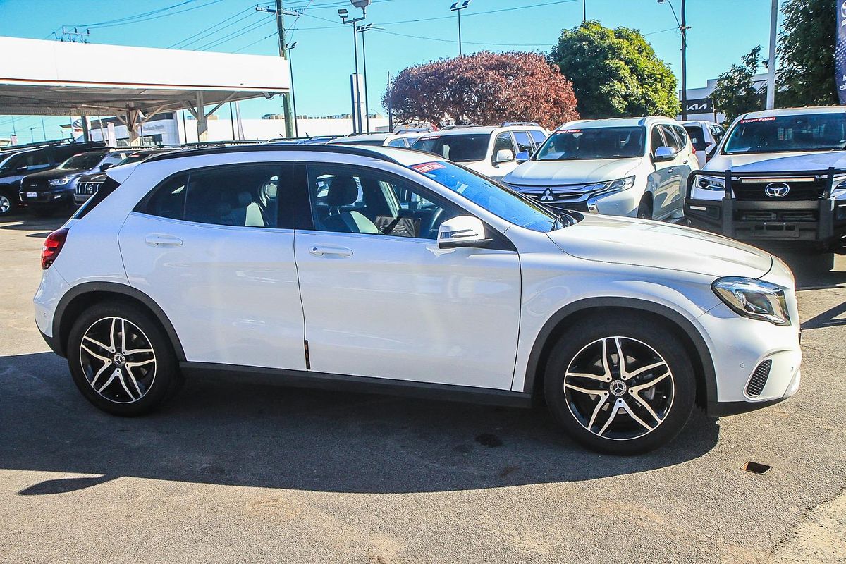 2019 Mercedes-Benz GLA-Class GLA180 X156