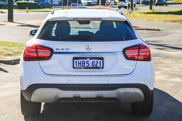 2019 Mercedes-Benz GLA-Class GLA180 X156