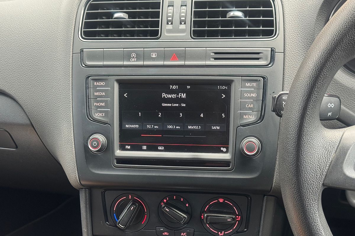 2015 Volkswagen Polo 66TSI Trendline 6R