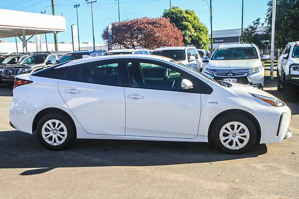 2019 Toyota Prius ZVW50R