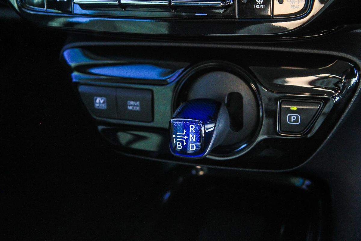2019 Toyota Prius ZVW50R