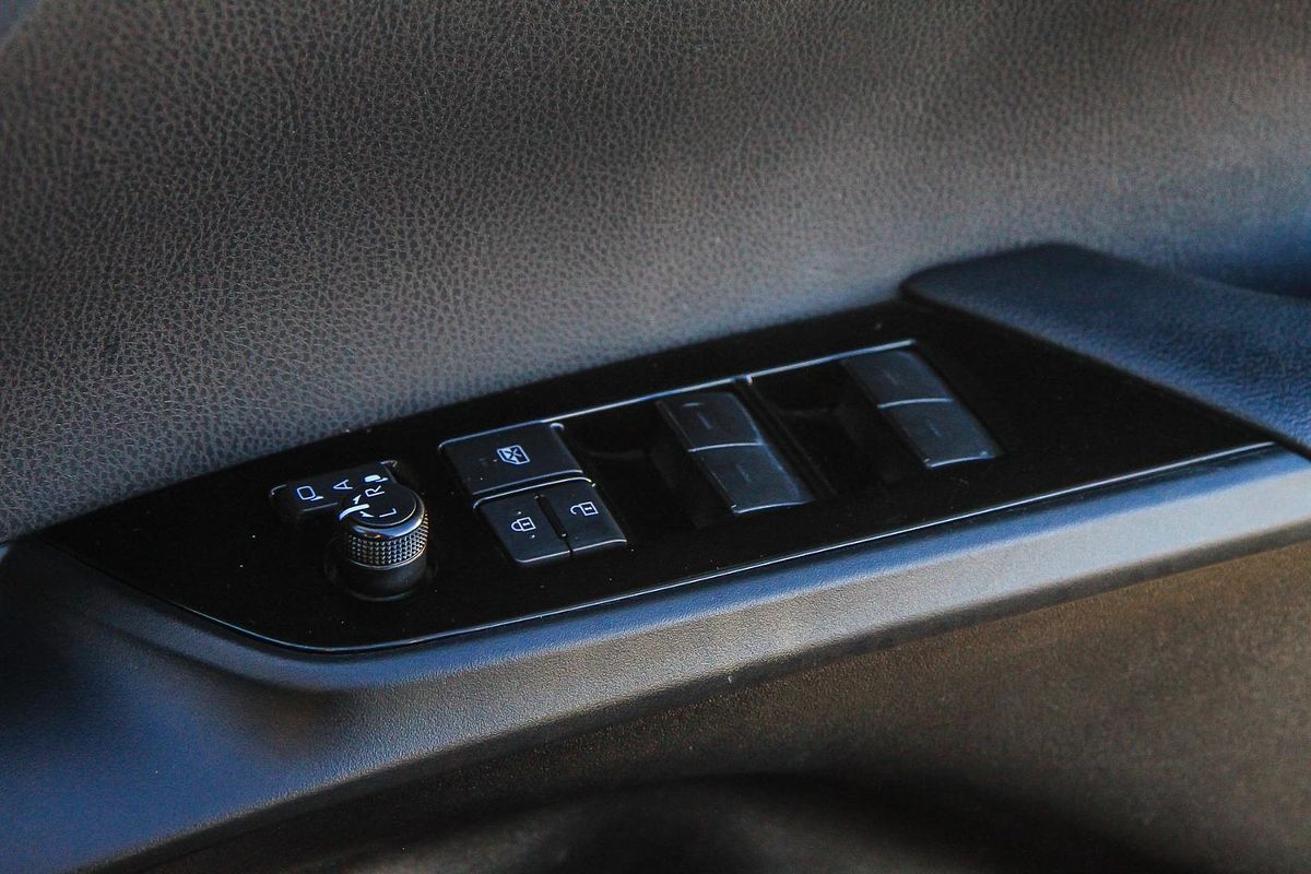 2019 Toyota Prius ZVW50R