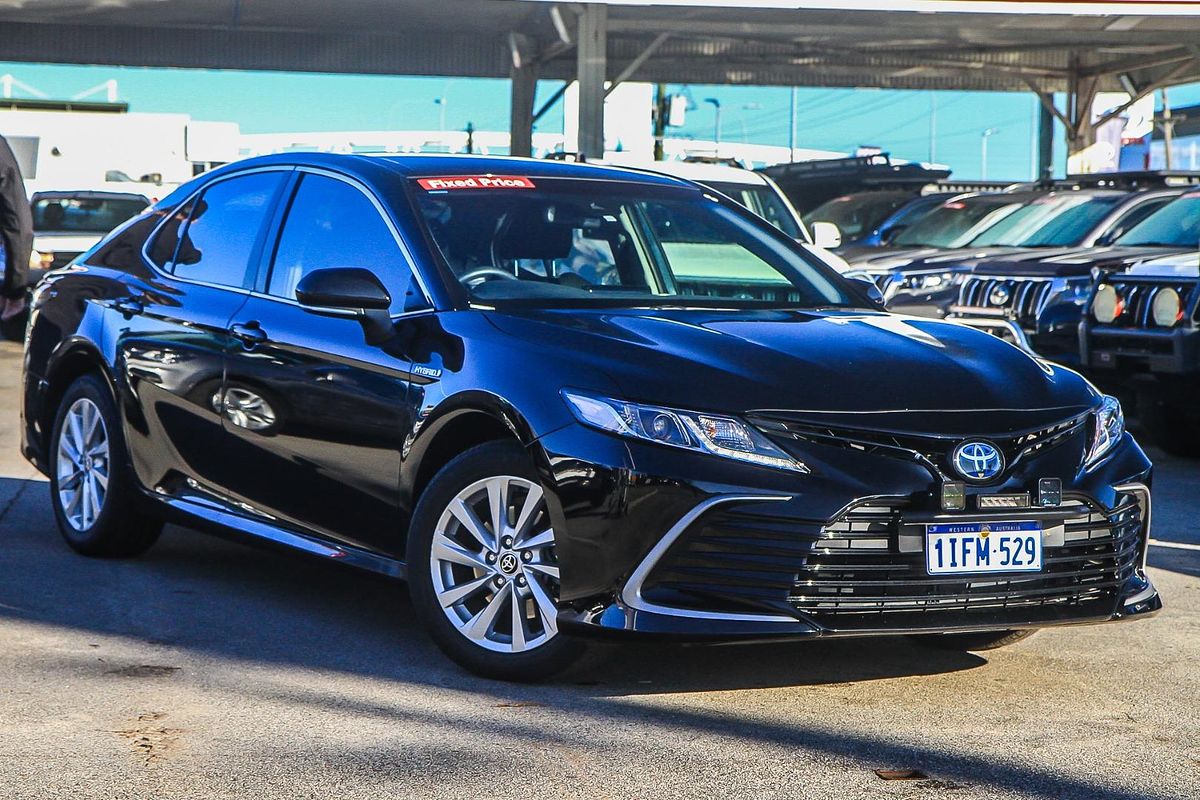 2024 Toyota Camry Ascent AXVH70R