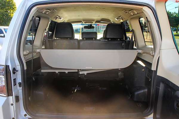 2015 Mitsubishi Pajero GLS NX